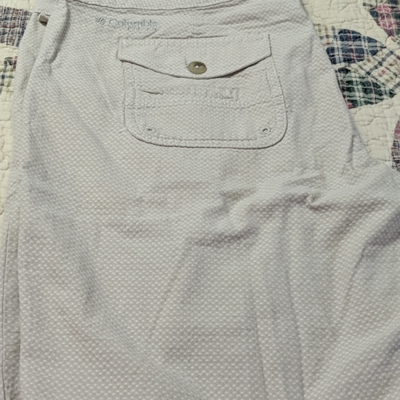 Shorts - Picture 4 of 4